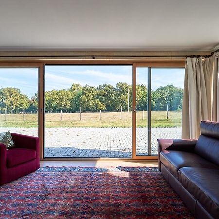 Hotel Fantastic Petit Beauval à Saint-Sulpice-et-Cameyrac Extérieur photo